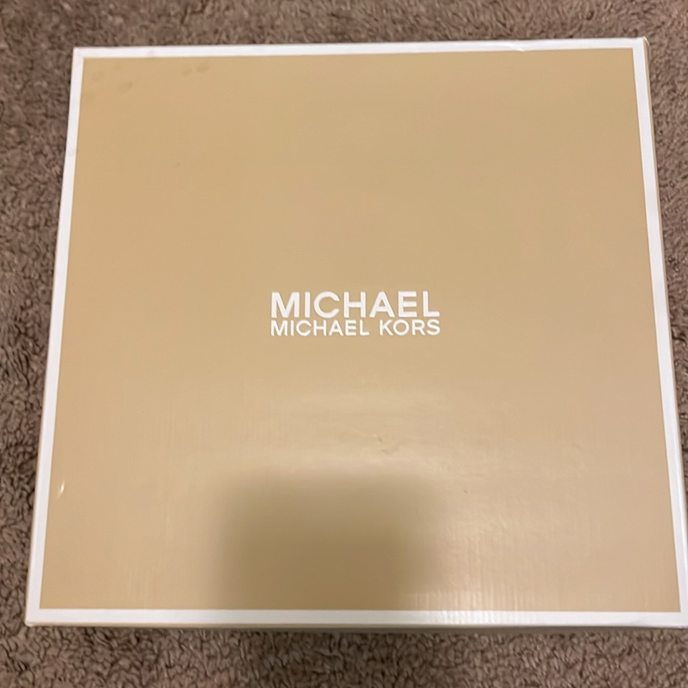 MICHAEL KORS BECKY ANKLE STRAP HEELS - Picture 7 of 7